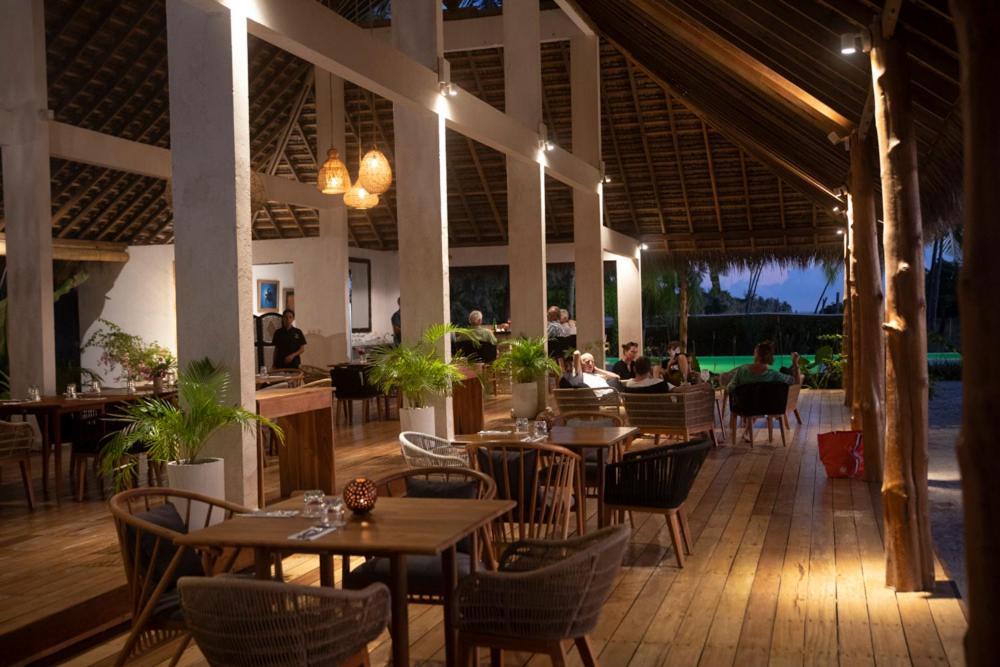 81 Palms Resort Nembrala Zewnętrze zdjęcie