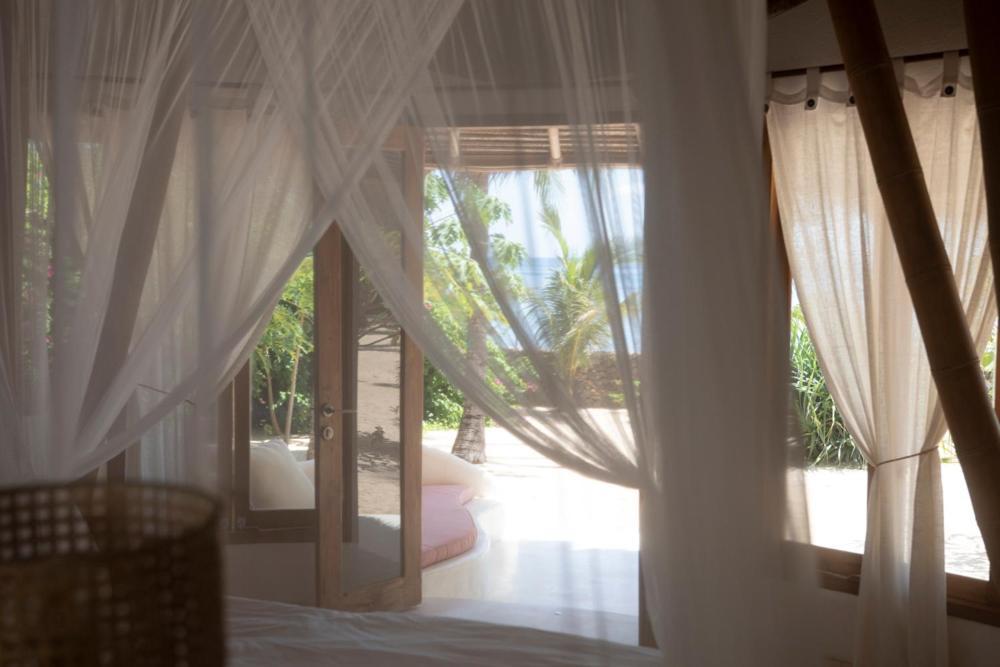 81 Palms Resort Nembrala Pokój zdjęcie