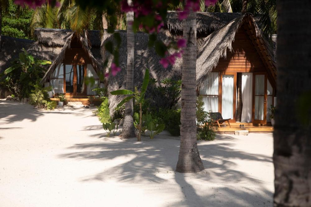 81 Palms Resort Nembrala Pokój zdjęcie